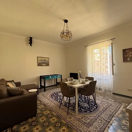 Trilocale A 100 M Dal Mare Apartment